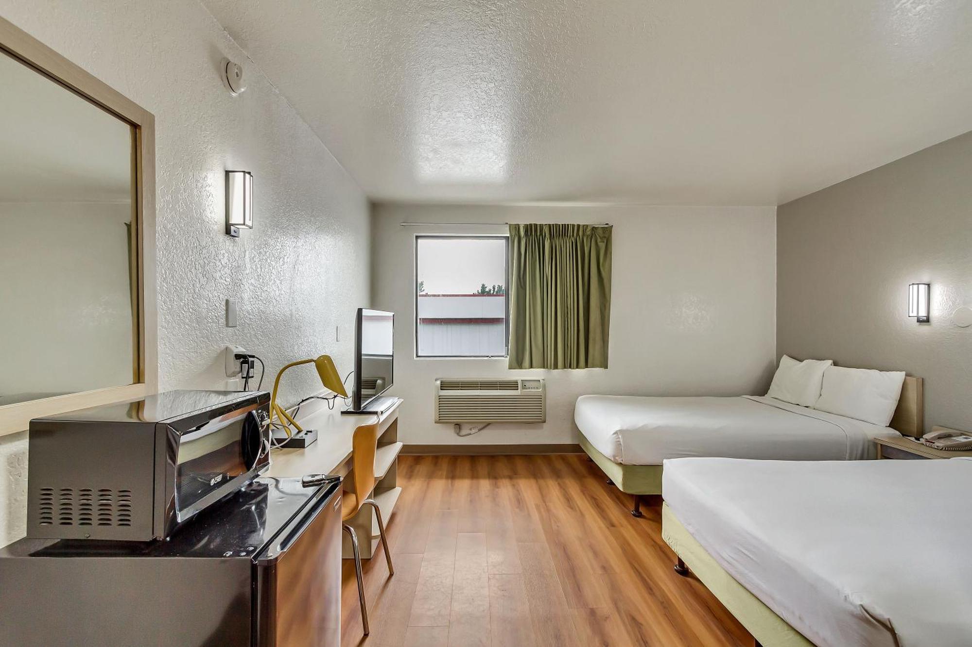Motel 6 Ogden, Ut- Downtown Kültér fotó